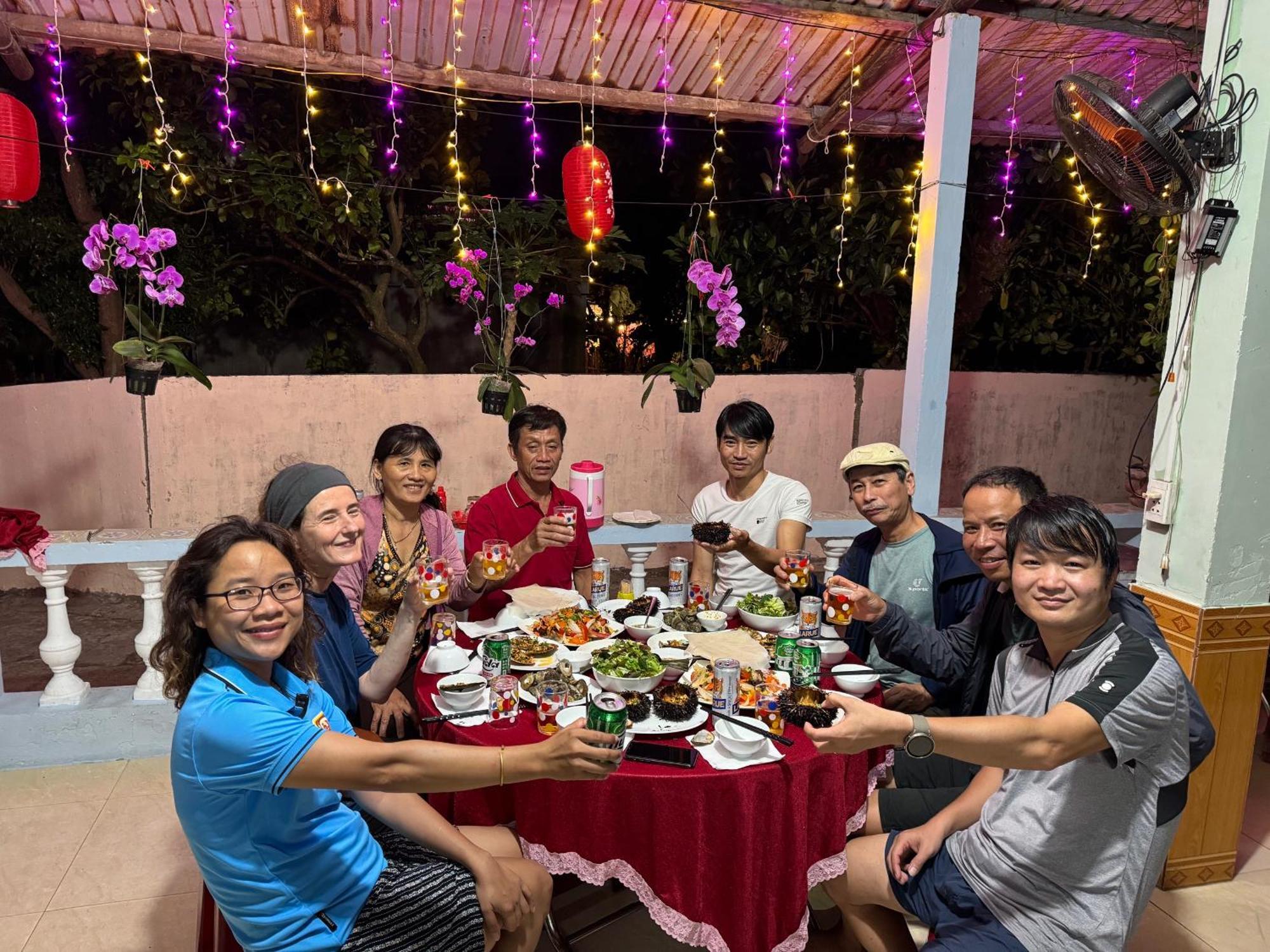 Tân Hiệ Homestay Van Duc Cu Lao Cham מראה חיצוני תמונה